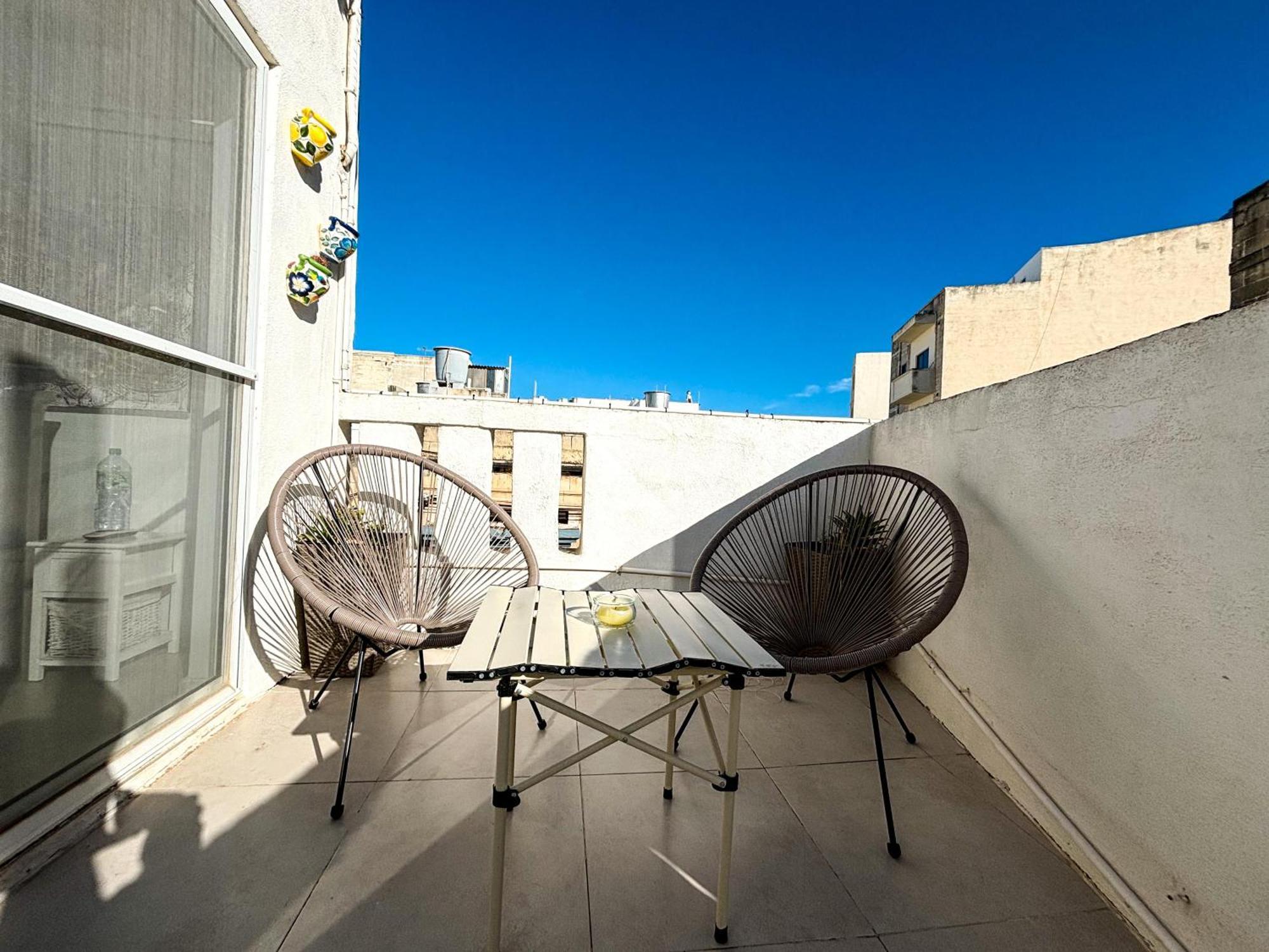 Traditional Maltese Townhouse Apartment Sliema